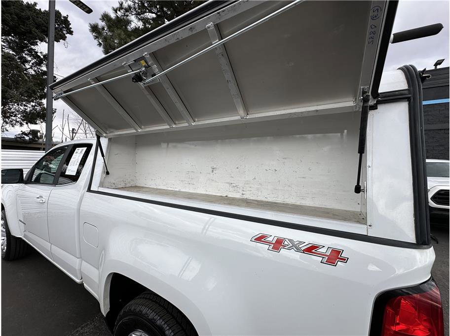 Used 2019 Chevrolet Colorado LT w/ Safety Package image 29