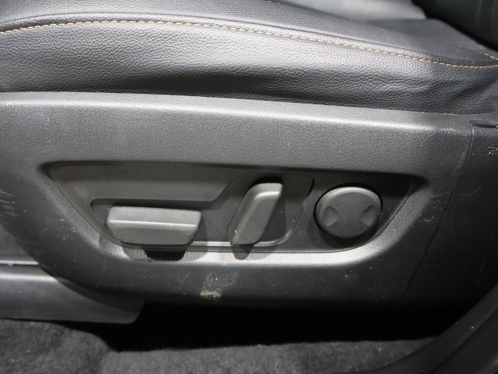 Used 2025 MAZDA CX-70 3.3 Turbo w/ Preferred Package image 12