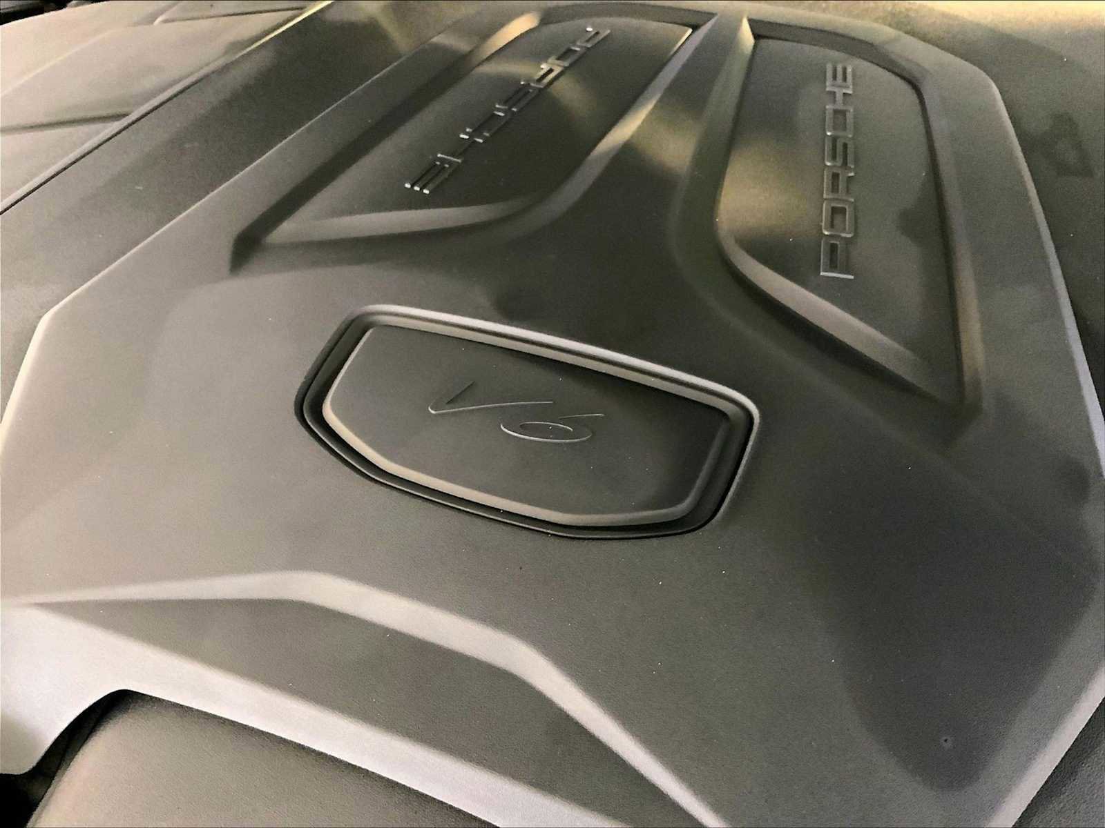 New 2026 Porsche Cayenne Coupe image 22