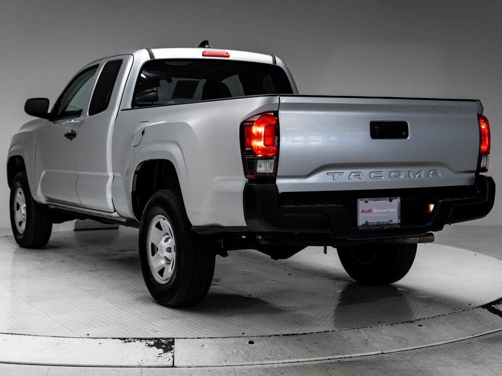 Used 2022 Toyota Tacoma SR RWD image 3
