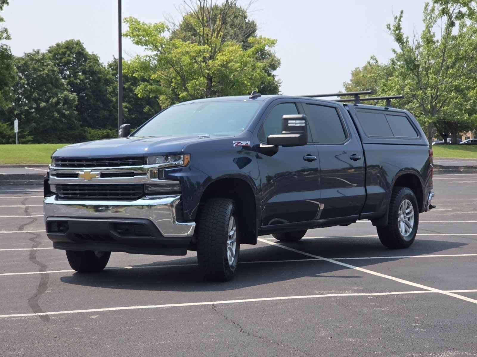 Used 2021 Chevrolet Silverado 1500 LT w/ Z71 Off-Road Package AWD/4WD image 20