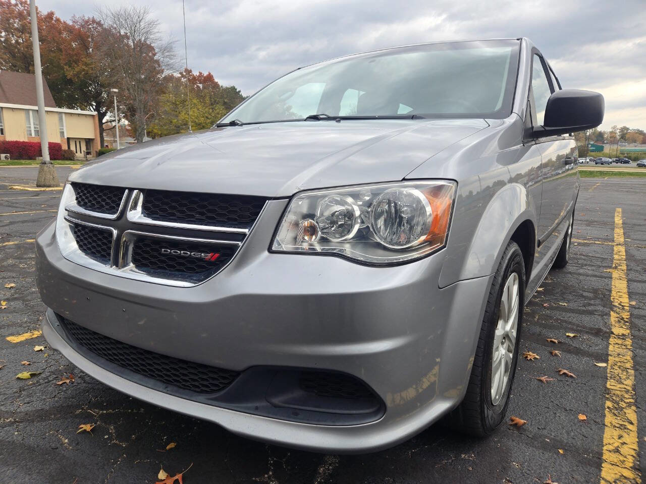 Used 2016 Dodge Grand Caravan American Value Package image 1