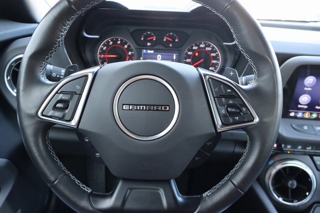 Used 2023 Chevrolet Camaro LT w/ Technology Package image 5