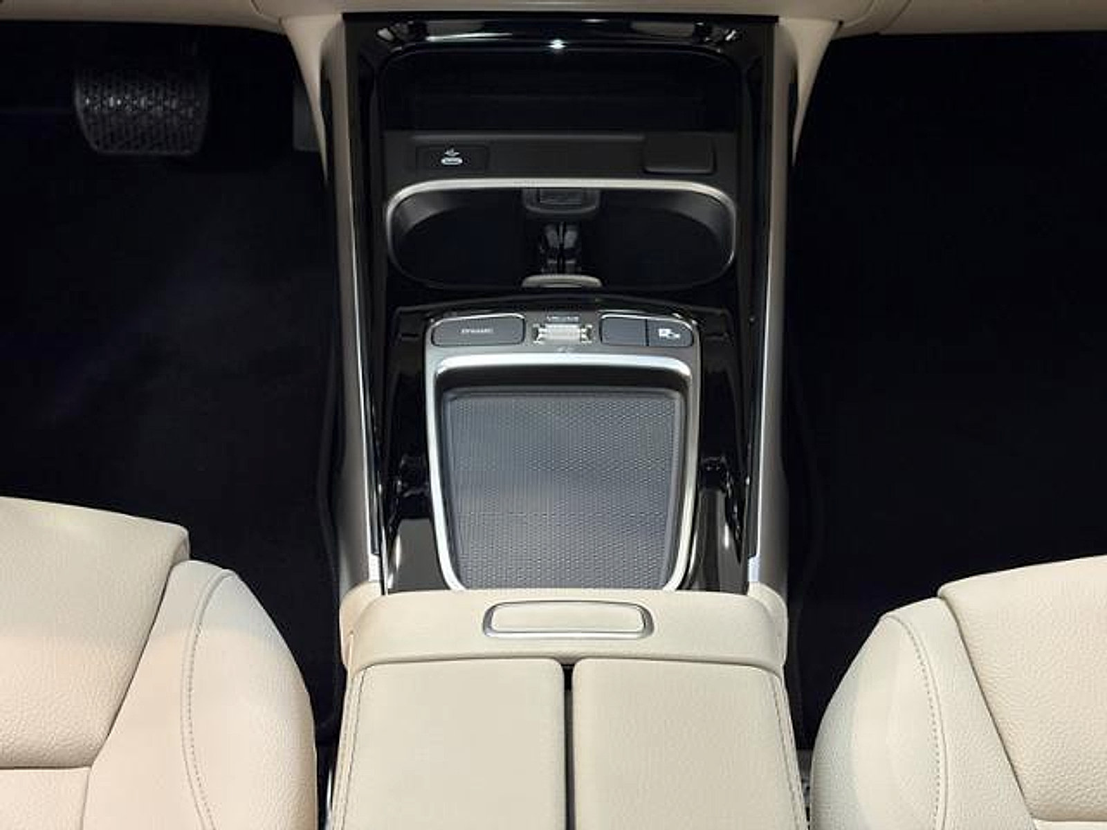 New 2026 Mercedes-Benz GLB 250 image 19