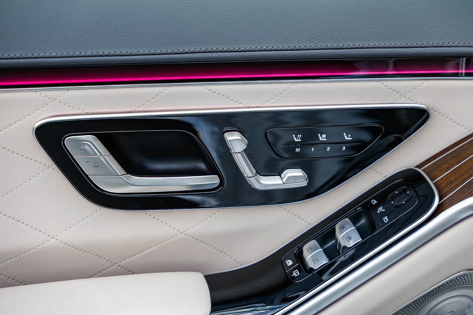 New 2026 Mercedes-Benz S 580 4MATIC Sedan image 22