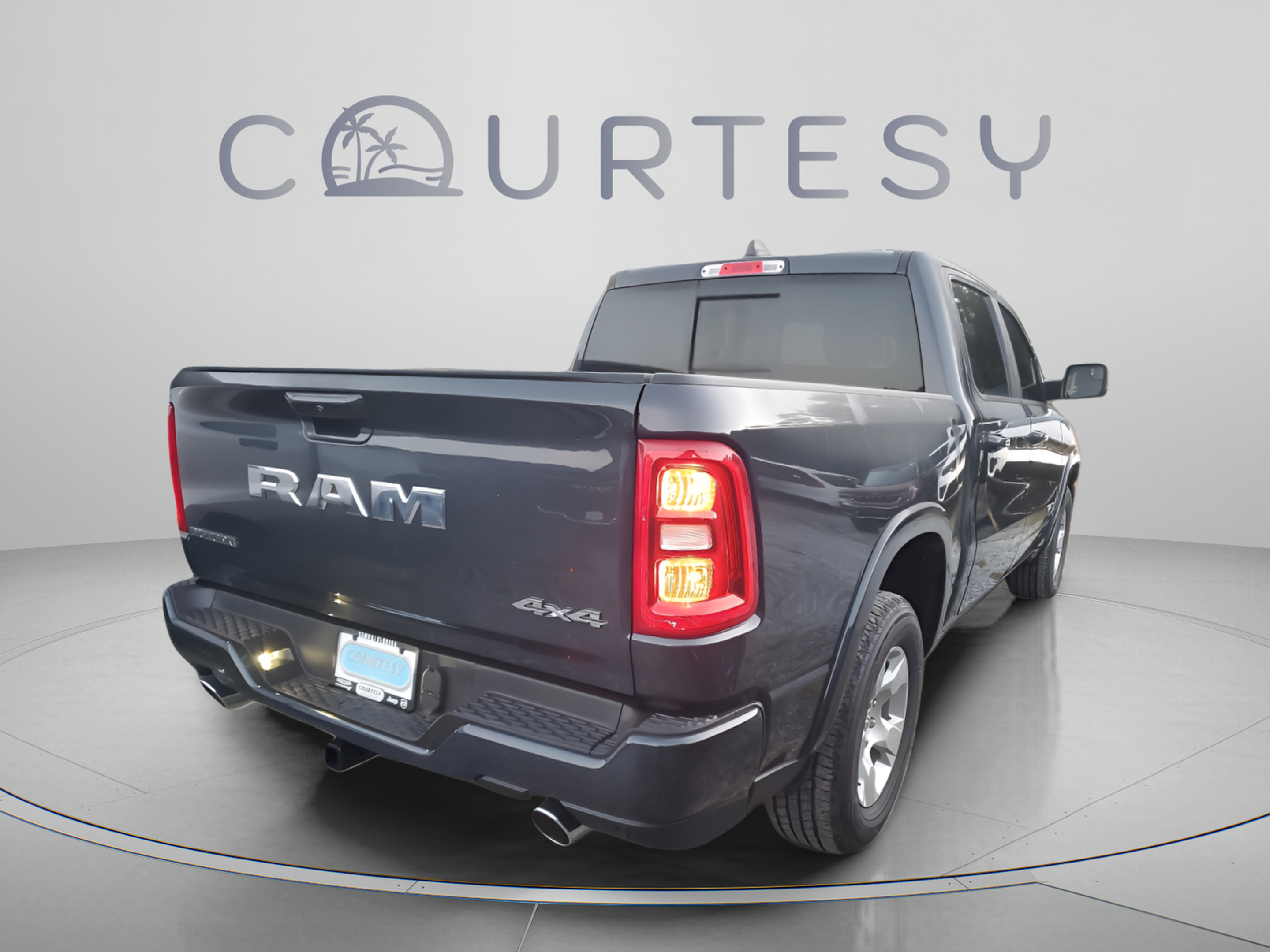 Used 2026 RAM 1500 Big Horn AWD/4WD image 3