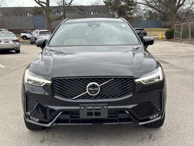 Used 2026 Volvo XC60 B5 Plus w/ Climate Package image 2
