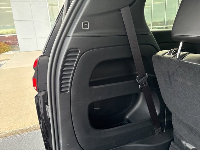 Used 2024 Chrysler Pacifica Touring-L w/ S Appearance Package image 43