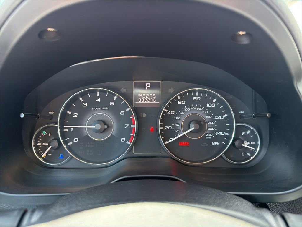 Used 2011 Subaru Outback 2.5i Limited AWD/4WD image 17