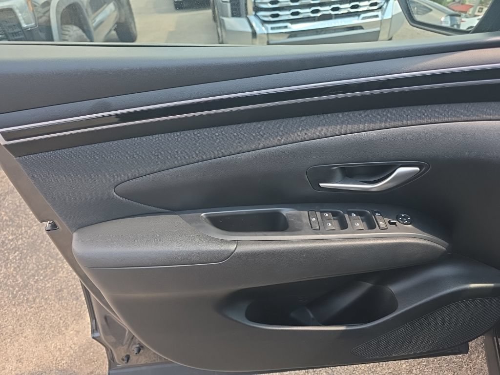 Used 2024 Hyundai Tucson SEL w/ Convenience Package AWD/4WD image 15