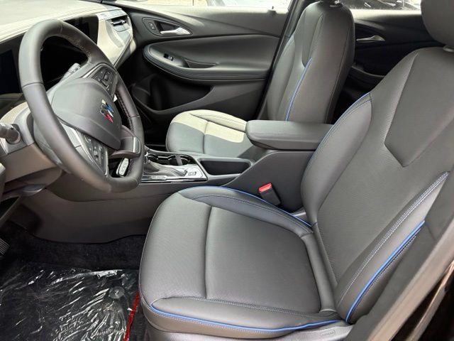 New 2026 Buick Encore GX Sport Touring w/ Comfort Package AWD/4WD image 4