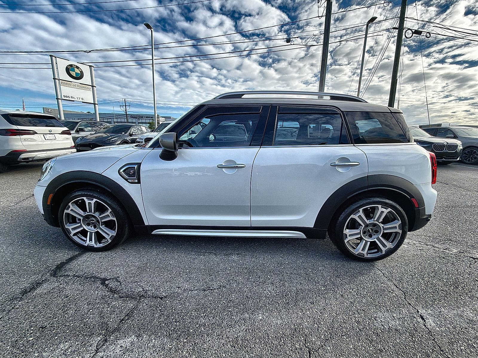 Used 2023 MINI Cooper Countryman S FWD image 11
