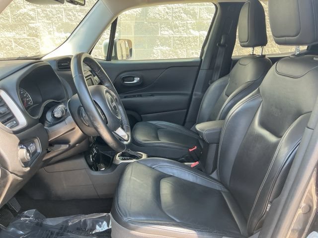 Used 2016 Jeep Renegade Limited AWD/4WD image 14