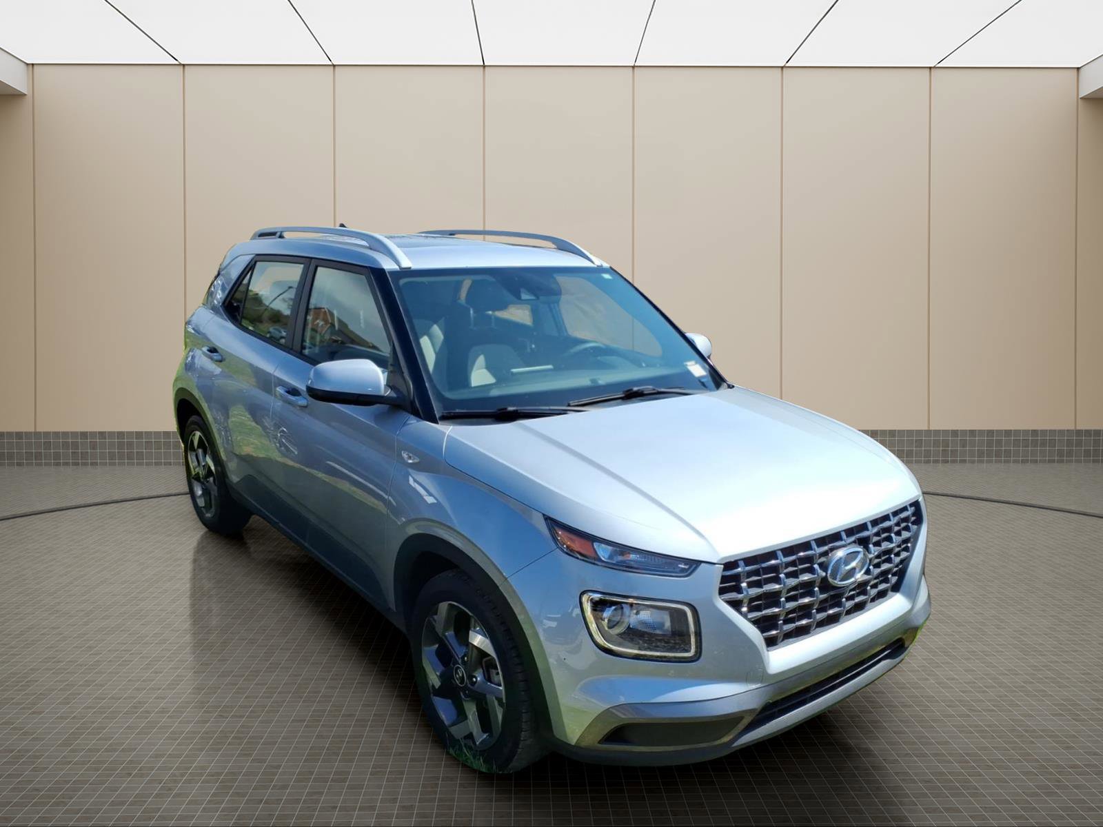 Certified 2022 Hyundai Venue SEL FWD image 9