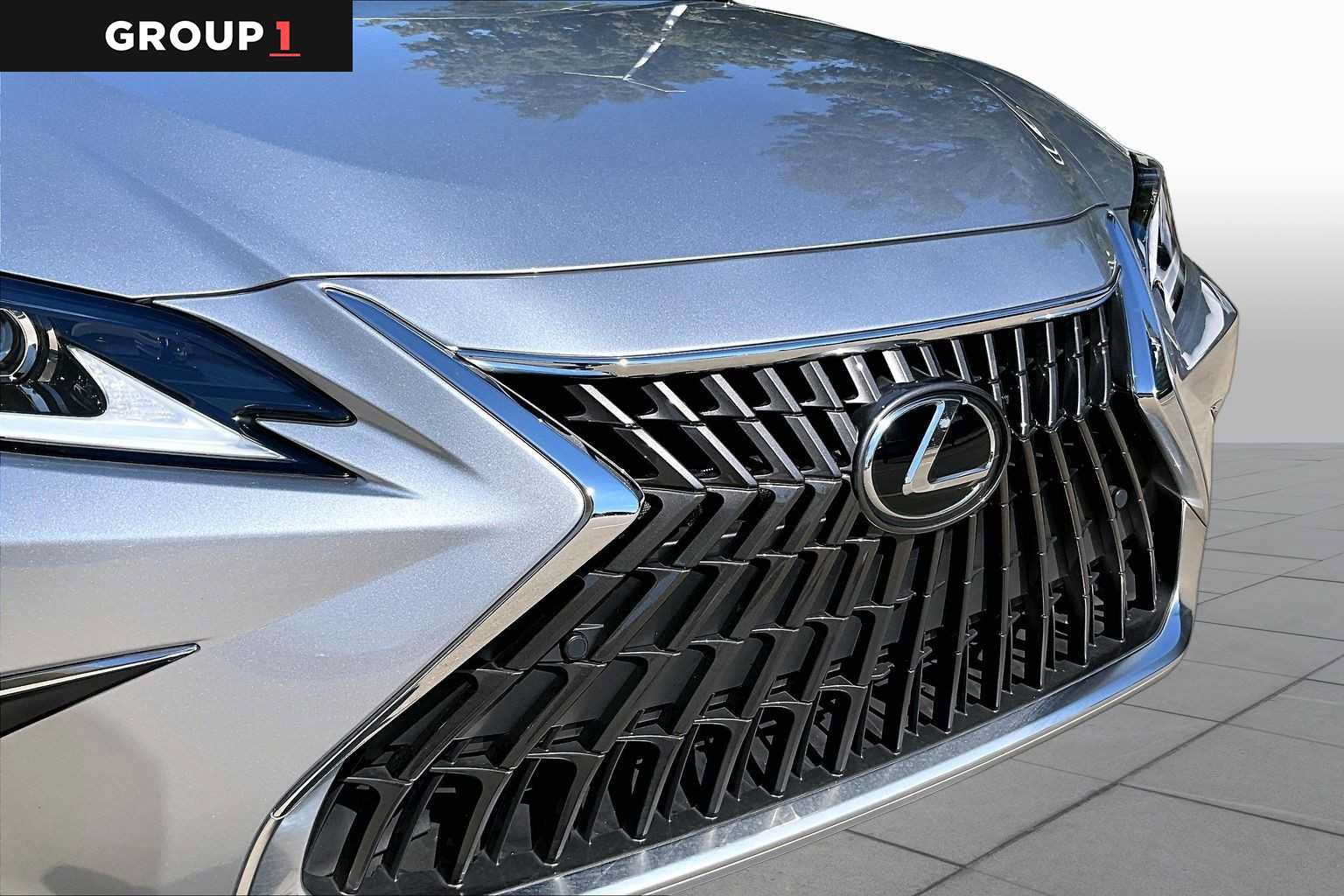 Certified 2025 Lexus ES 350 w/ Premium Package FWD image 27