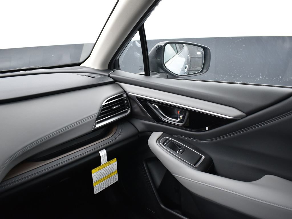 New 2025 Subaru Outback Limited image 16