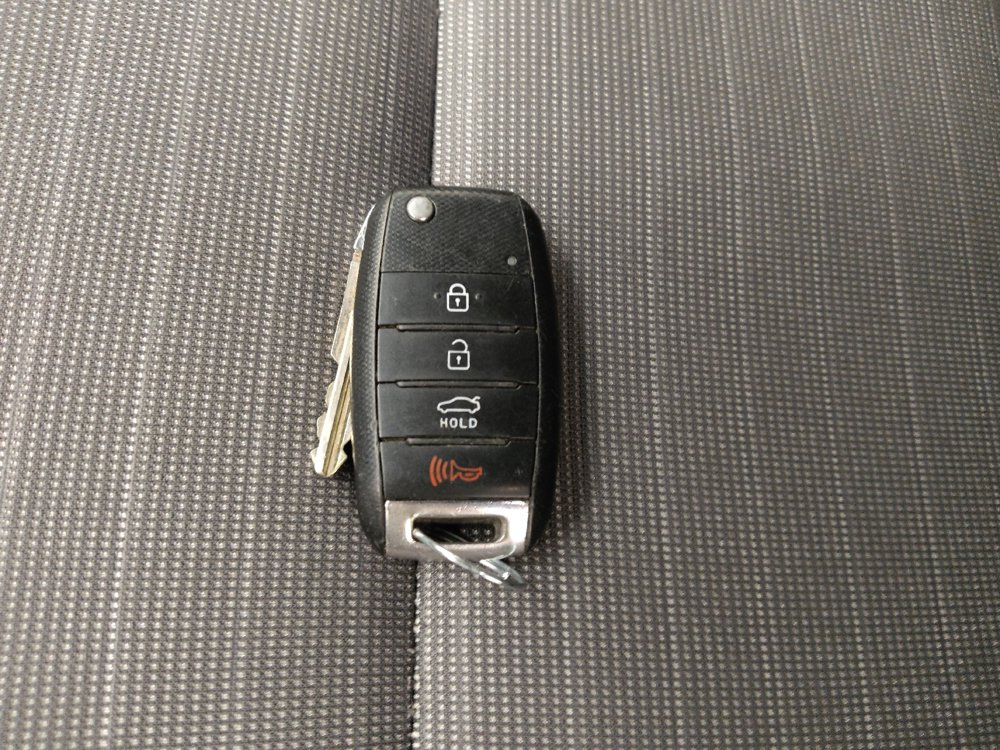 Used 2016 Kia Forte EX FWD image 32