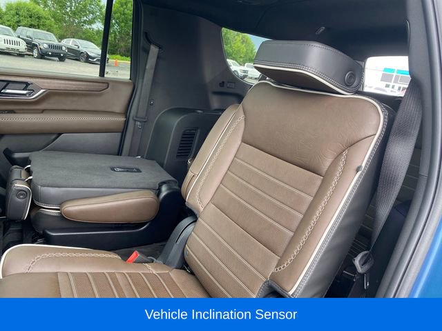 Certified 2025 GMC Yukon XL Denali Ultimate w/ LPO, Illumination Package AWD/4WD image 19