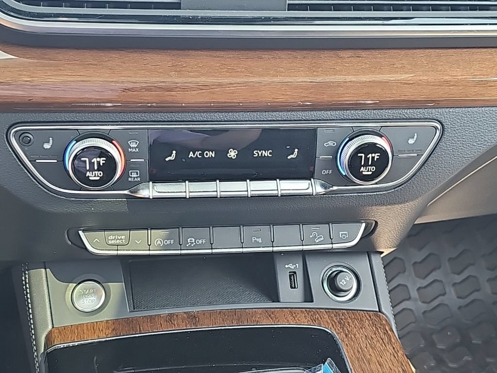 Certified 2024 Audi Q5 2.0T Premium Plus AWD/4WD image 7