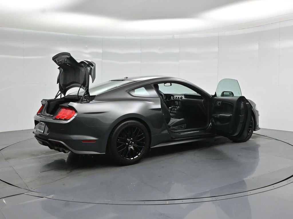 Used 2020 Ford Mustang GT Premium w/ GT Performance Package RWD image 6