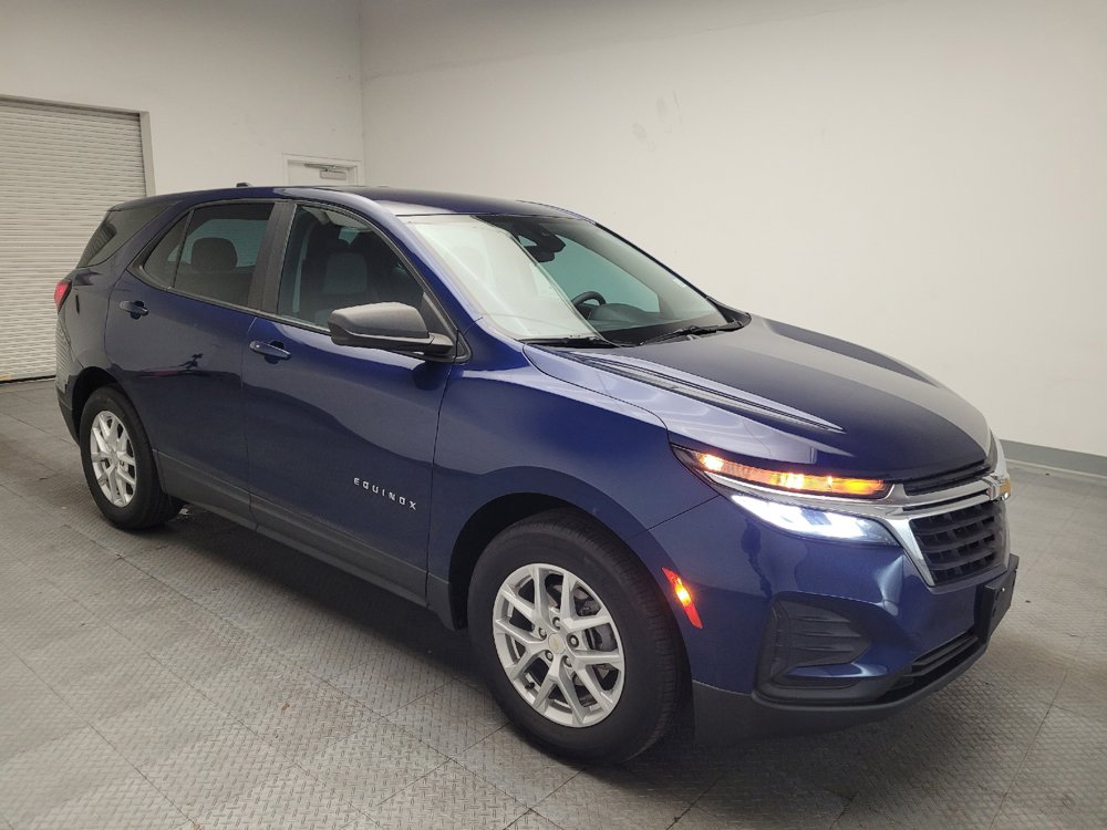 Used 2022 Chevrolet Equinox LS image 13