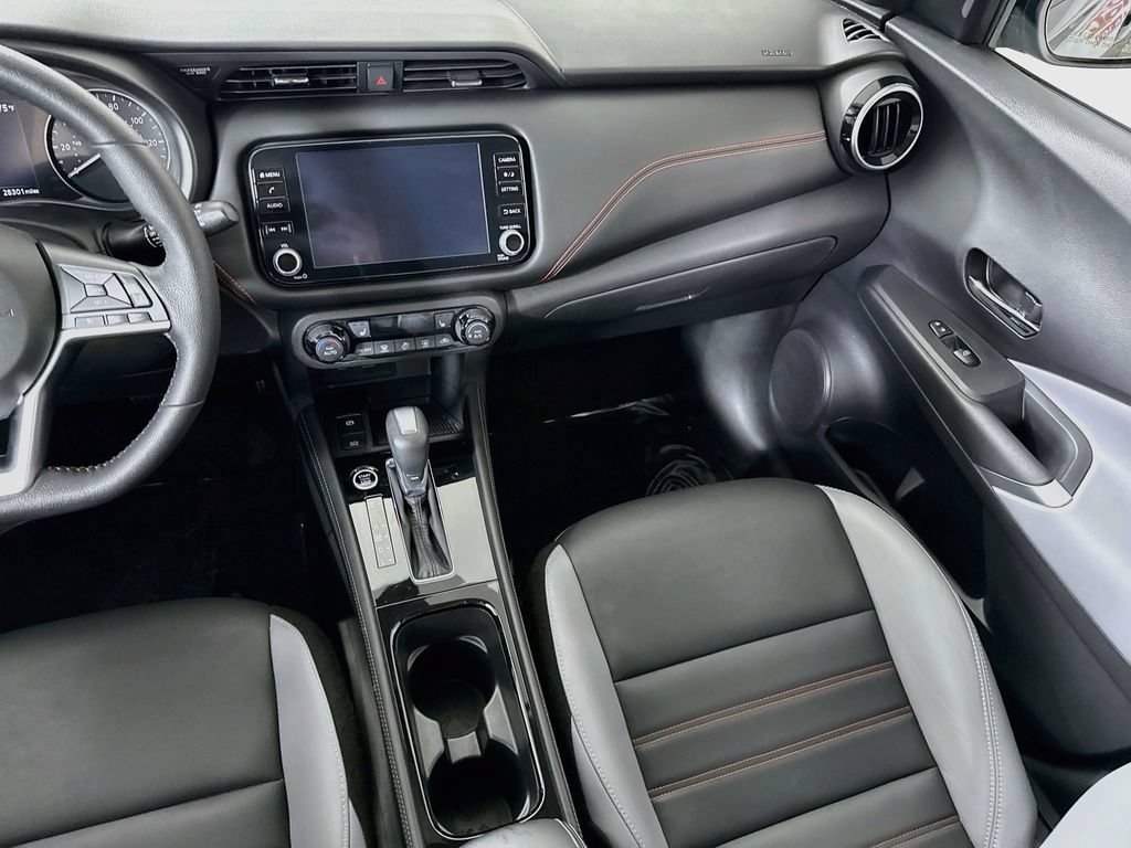 Certified 2023 Nissan Kicks SR w/ SR Premium Package FWD image 25