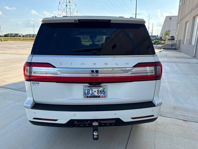 Used 2021 Lincoln Navigator L Reserve w/ Luxury Package AWD/4WD image 6