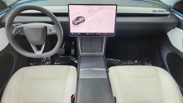 Used 2026 Tesla Model Y Long Range image 85