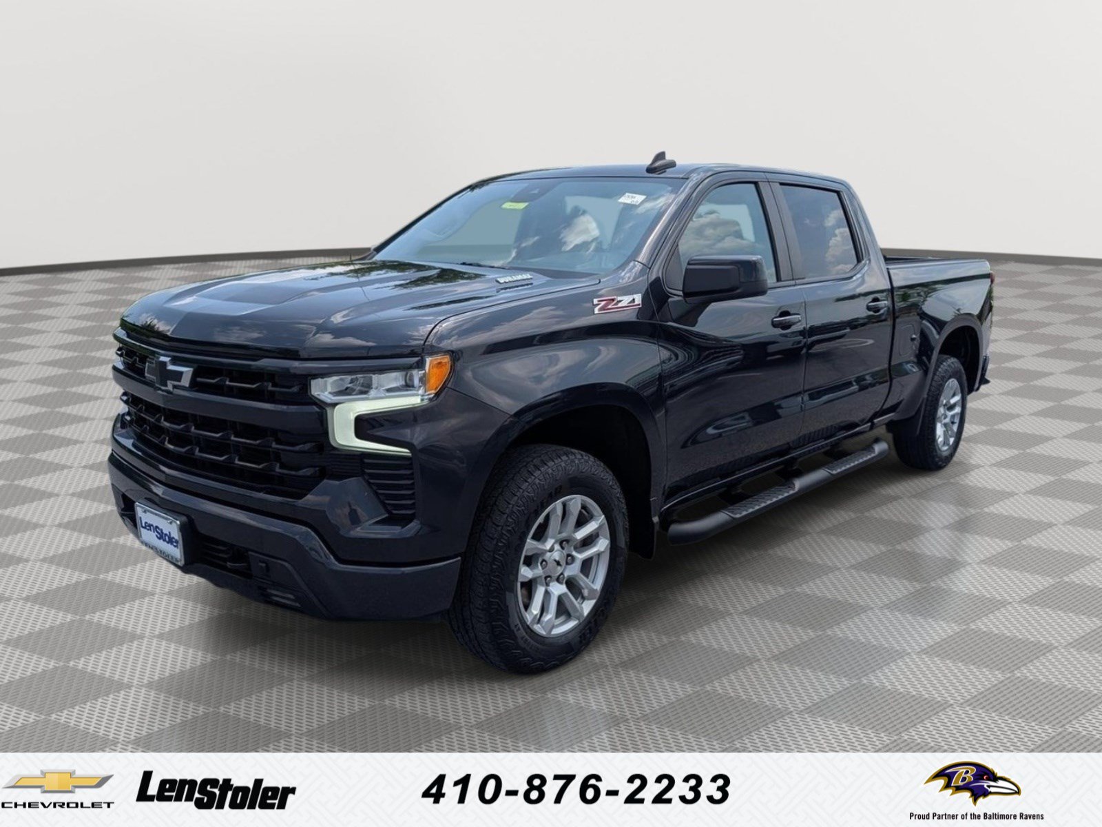 Used 2023 Chevrolet Silverado 1500 RST w/ Z71 Off-Road Package AWD/4WD image 1