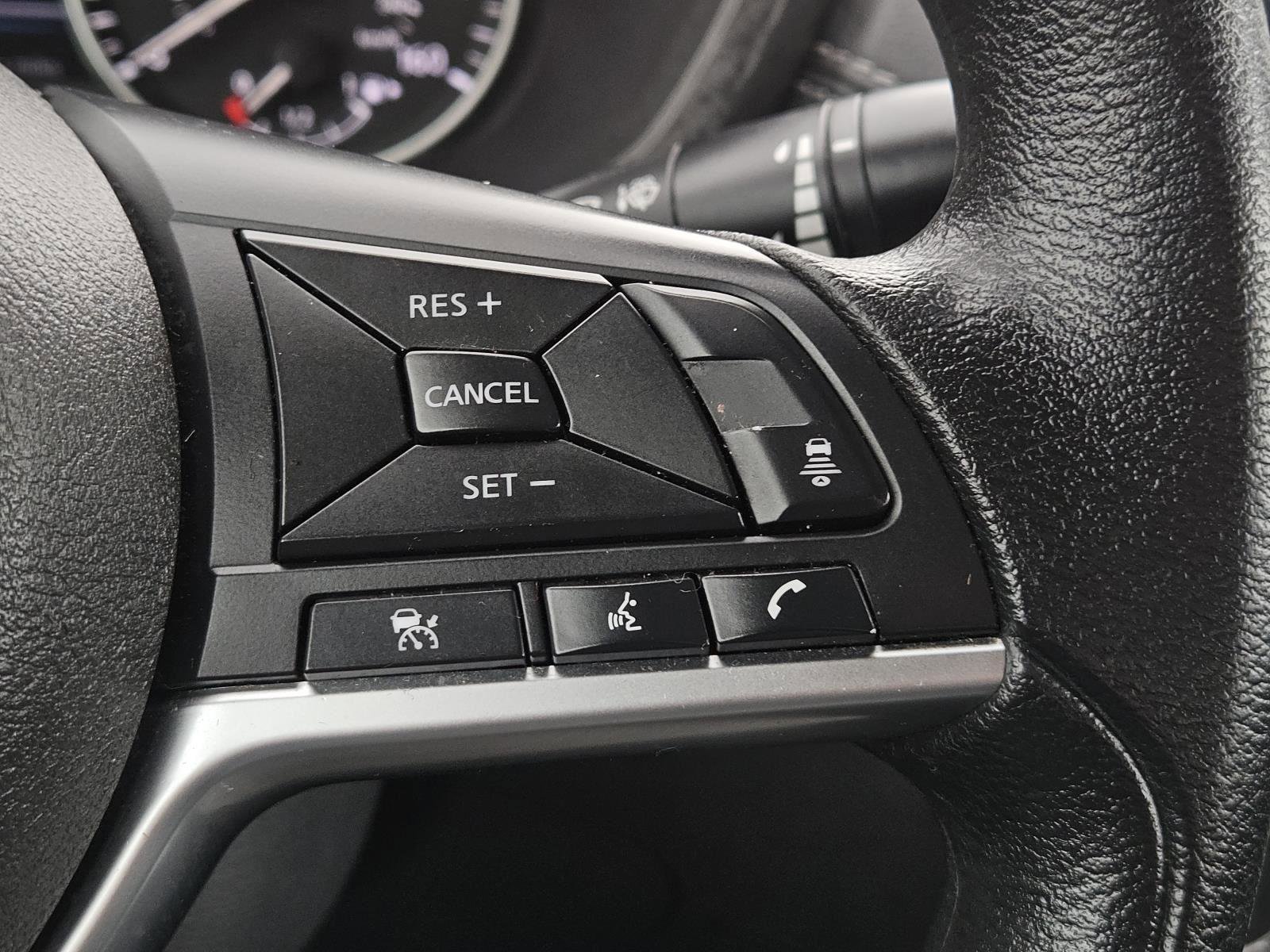 Used 2024 Nissan Sentra SV FWD image 19