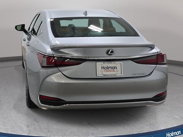 Used 2024 Lexus ES 300h w/ Technology Package FWD image 7