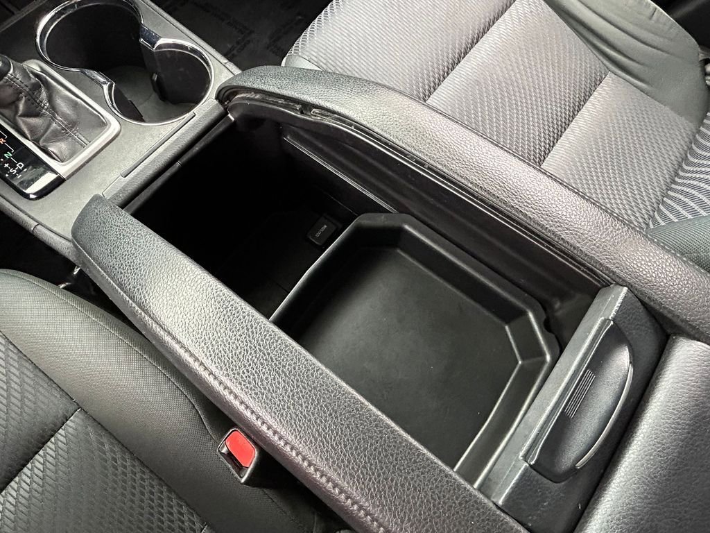 Used 2019 Toyota Highlander LE FWD image 27