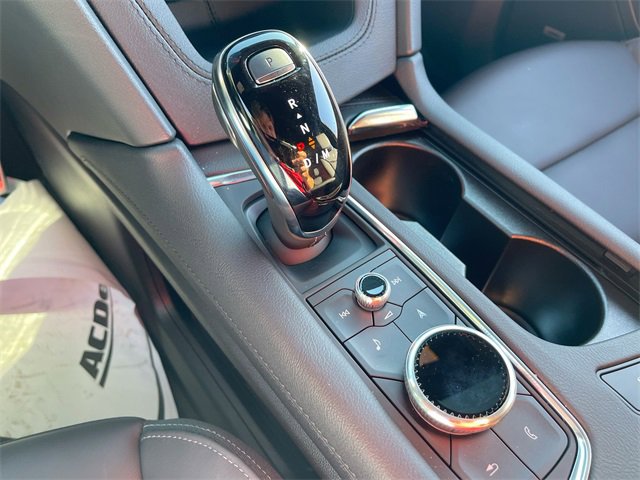 Used 2025 Cadillac XT6 Sport w/ LPO, Floor Liner Package image 16