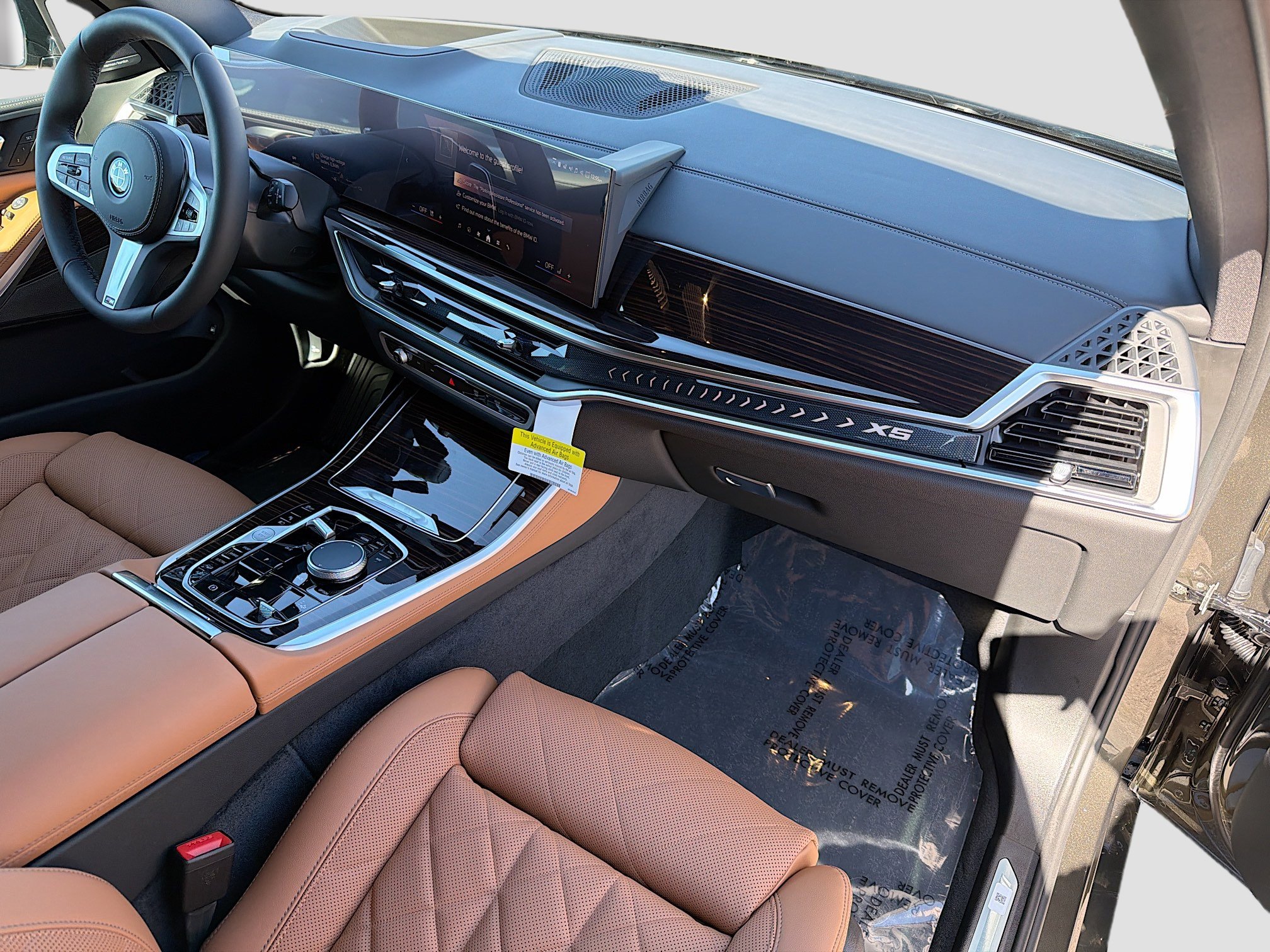 New 2026 BMW X5 xDrive50e w/ M Sport Package image 14