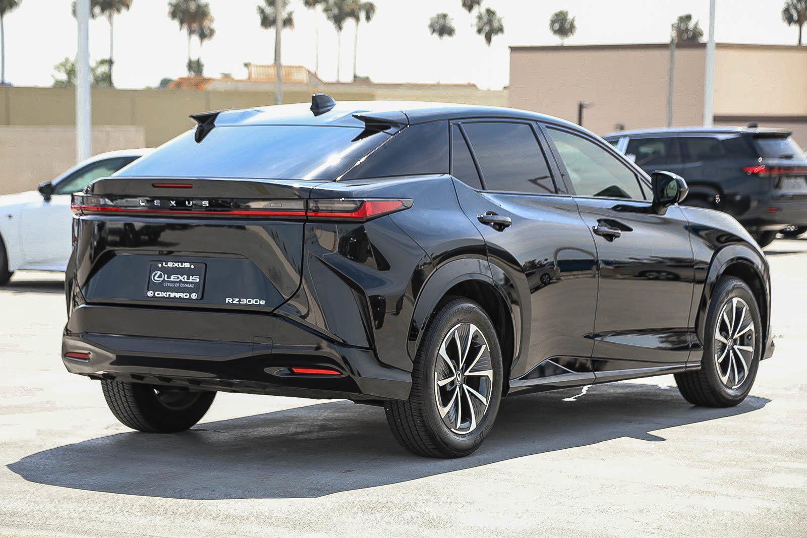 Used 2025 Lexus RZ 300e image 7