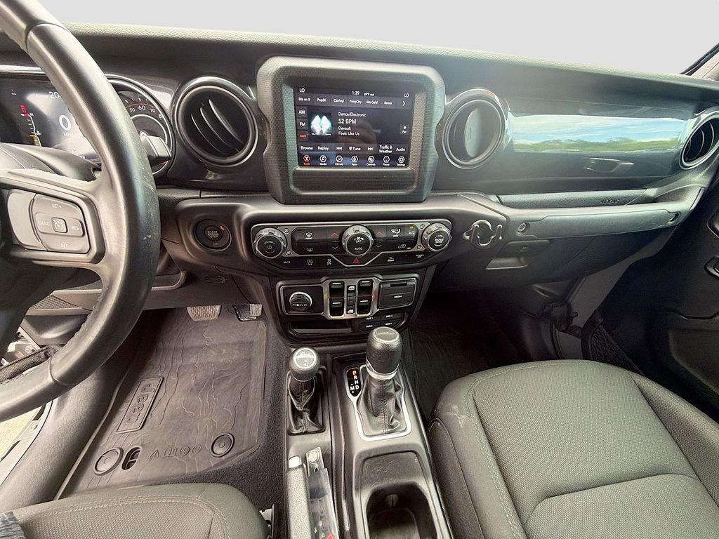 Used 2022 Jeep Gladiator Sport AWD/4WD image 24