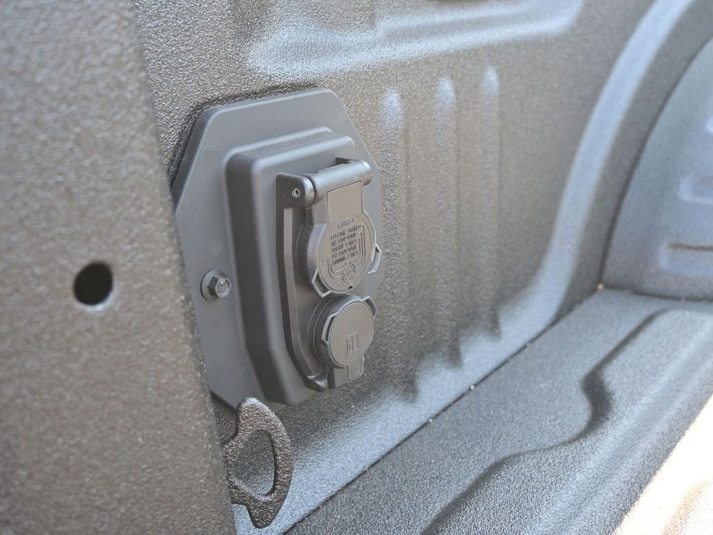 New 2025 Ford F350 Lariat w/ Lariat Ultimate Package image 21