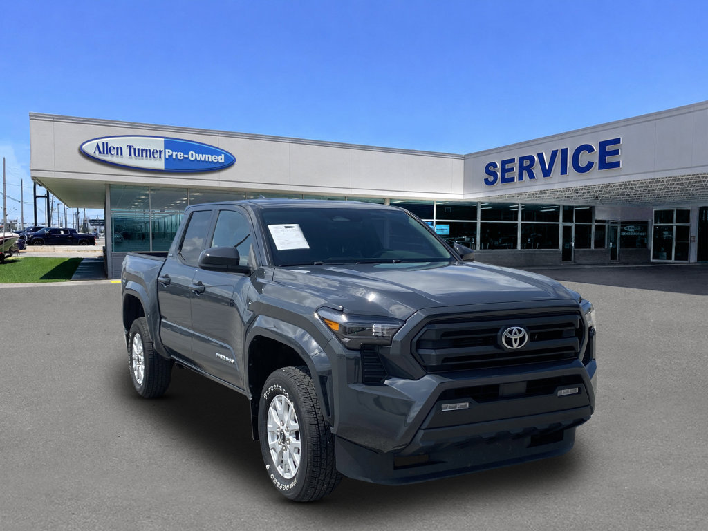 Used 2024 Toyota Tacoma SR5 AWD/4WD image 2