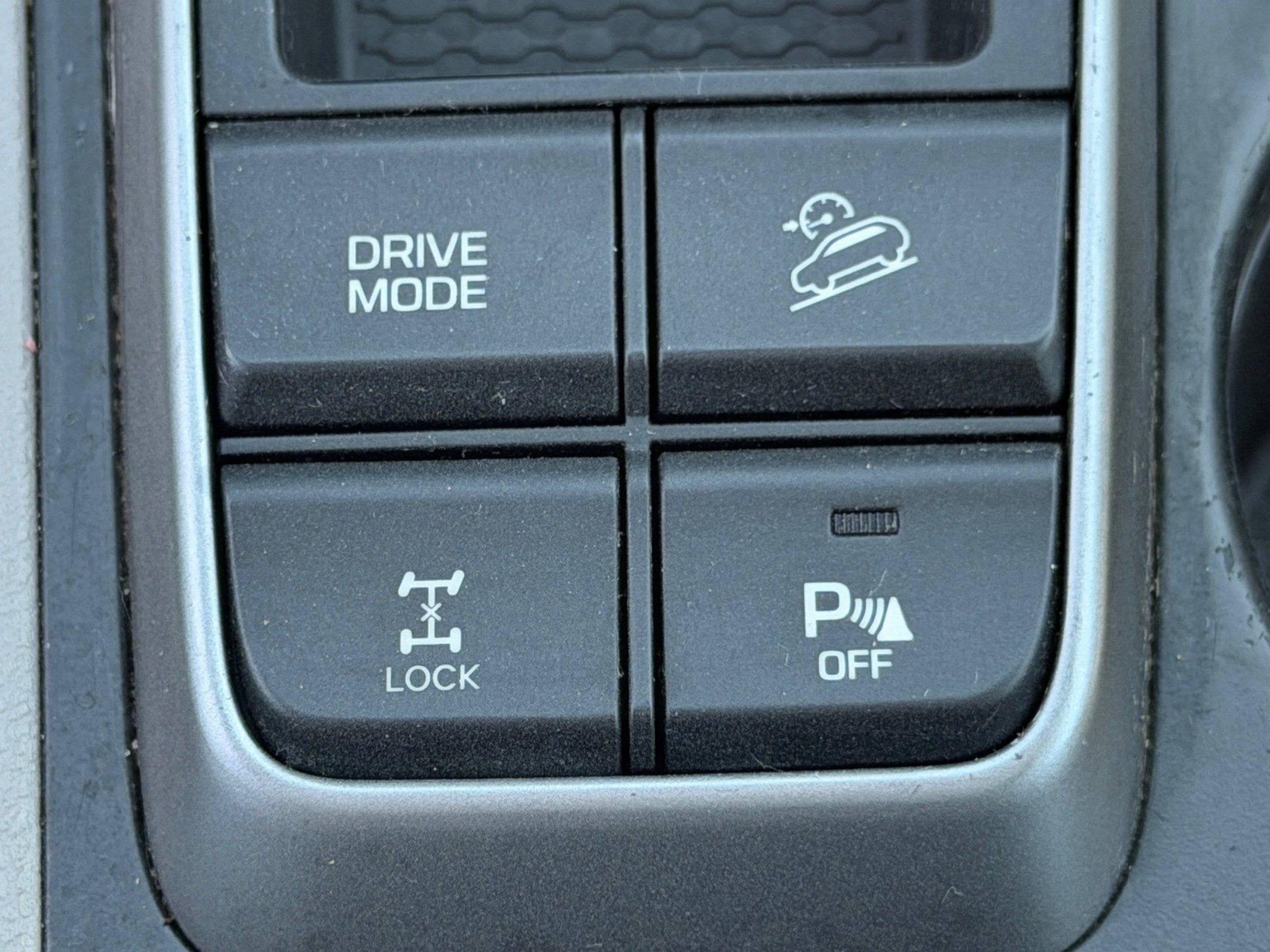 Used 2018 Hyundai Tucson Value AWD/4WD image 24