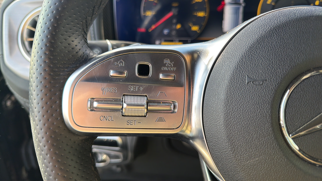 Used 2023 Mercedes-Benz G 550 image 32