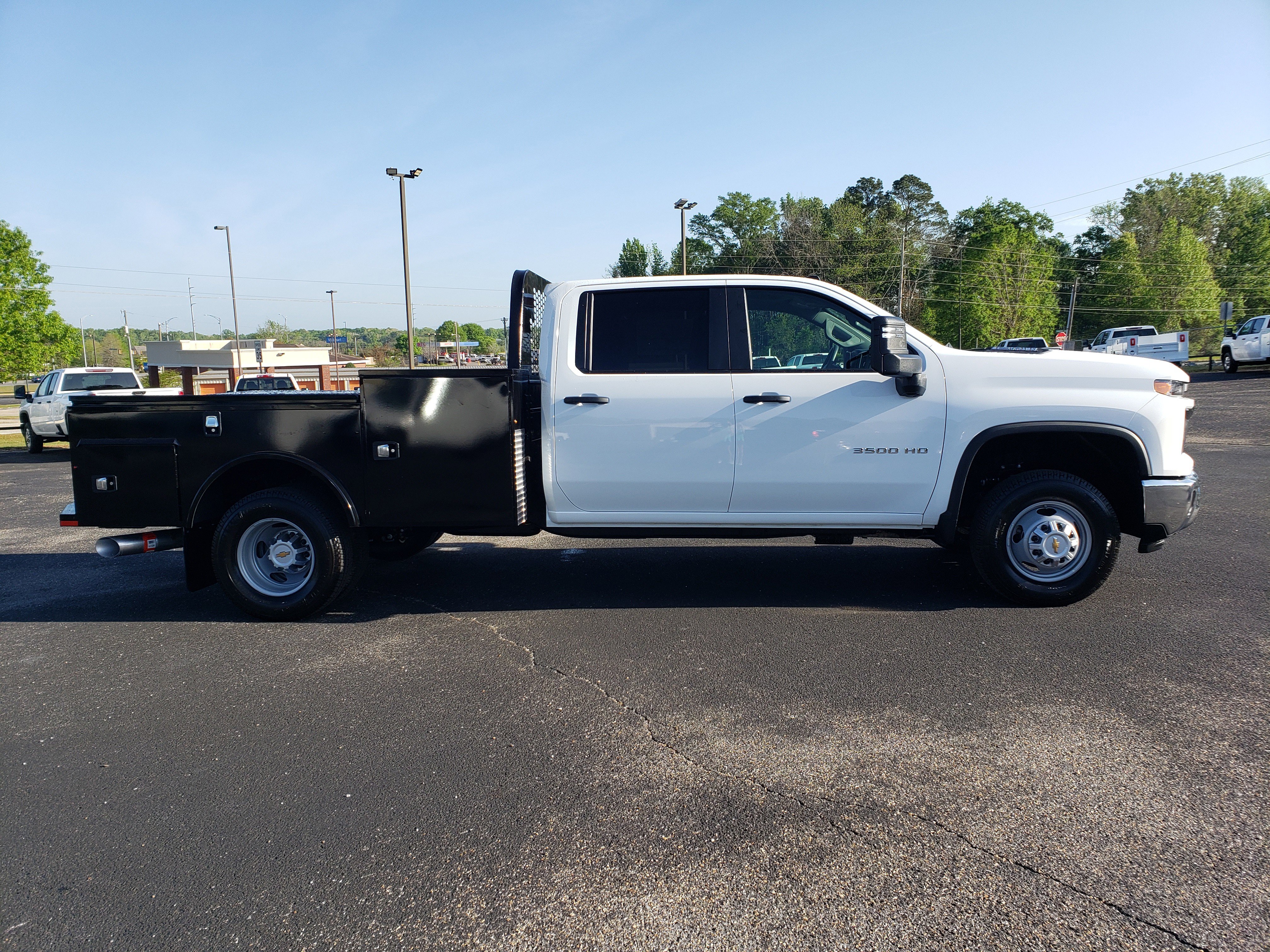 New 2026 Chevrolet Silverado 3500 W/T AWD/4WD image 4
