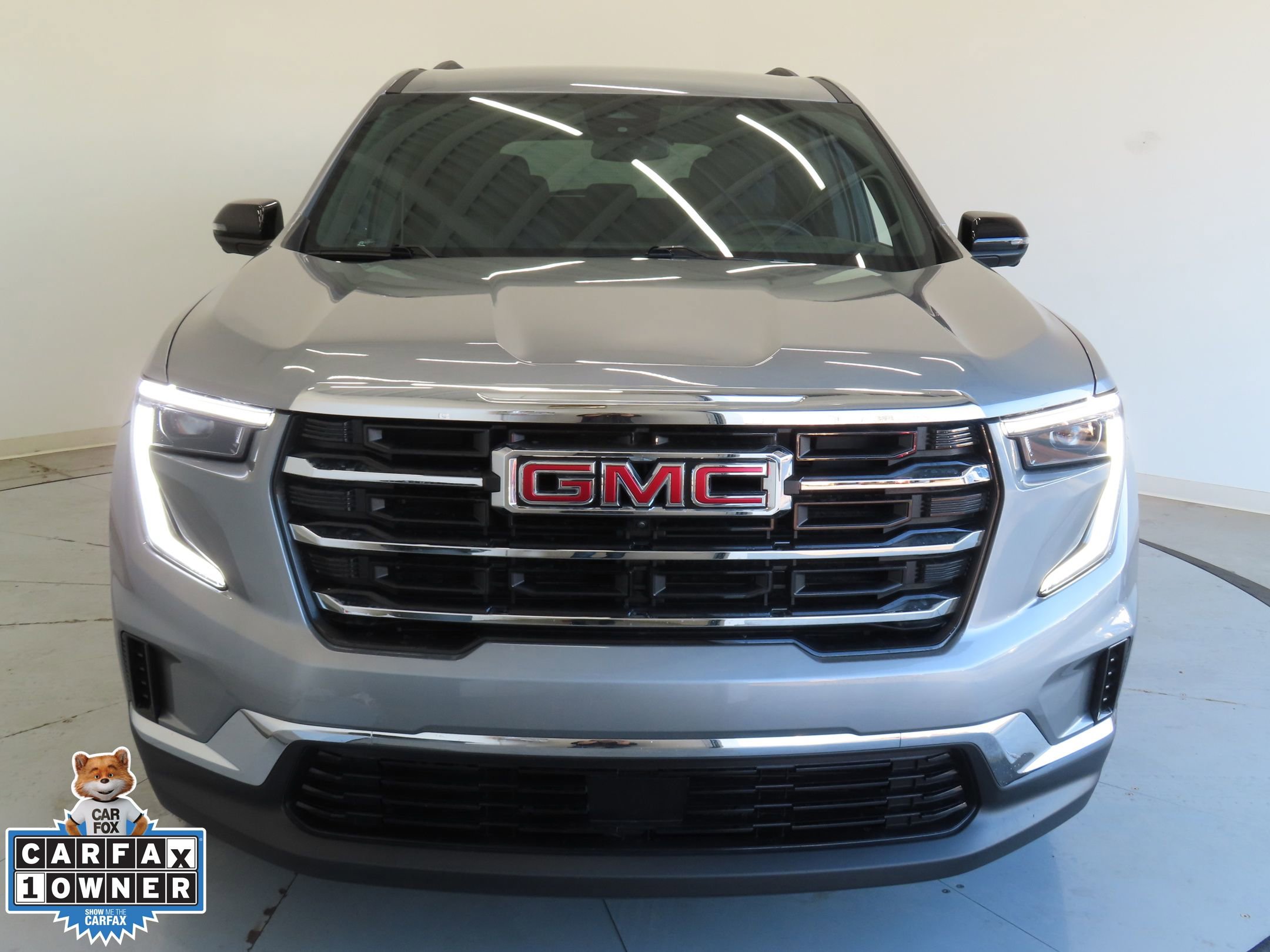 Used 2025 GMC Acadia Elevation image 10