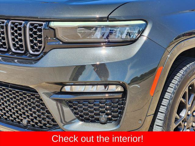 Certified 2024 Jeep Grand Cherokee Summit AWD/4WD image 10