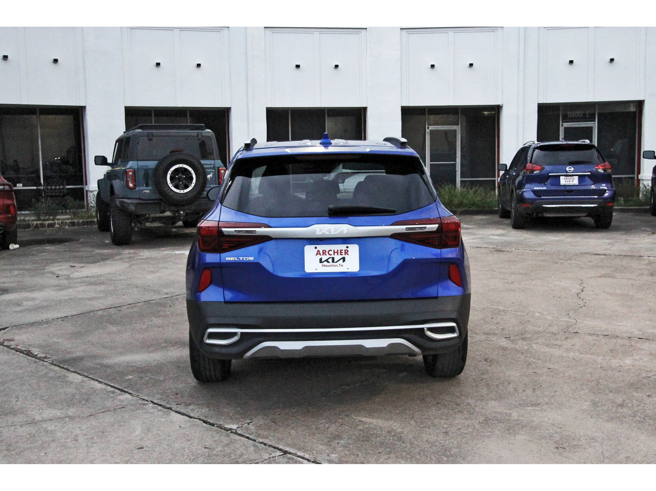 Certified 2022 Kia Seltos S FWD image 6