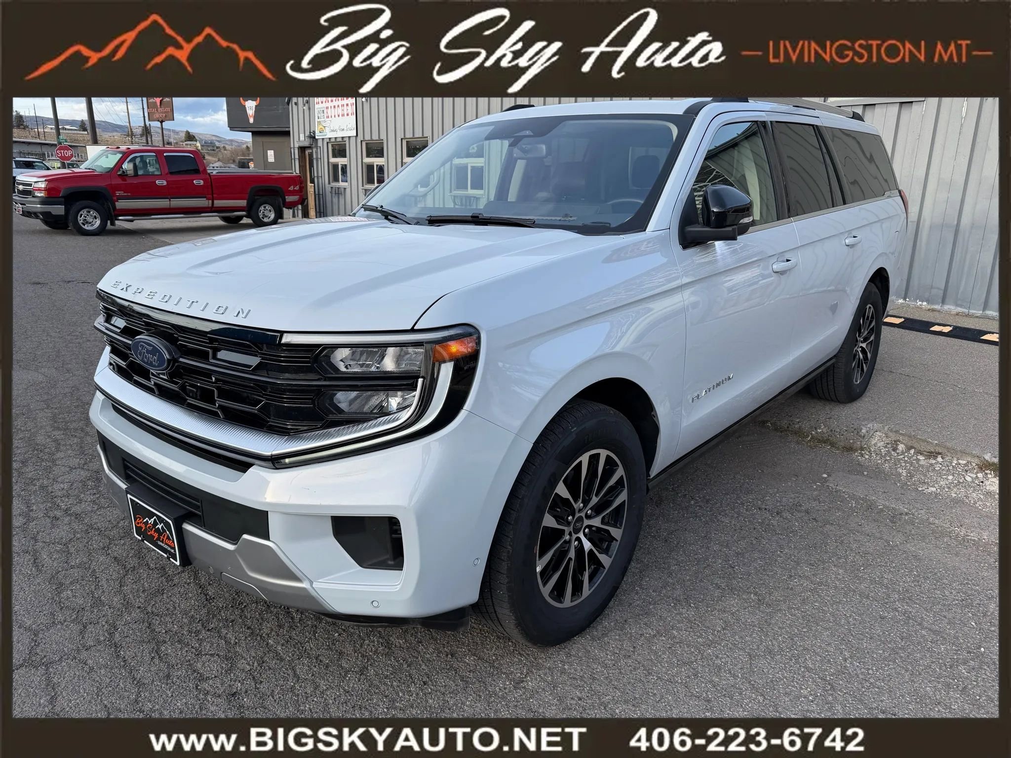 Used 2025 Ford Expedition Max Platinum image 3