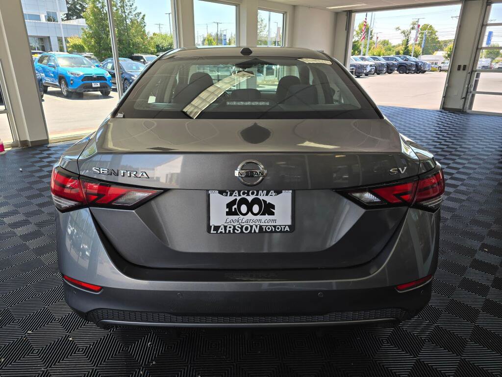 Used 2021 Nissan Sentra SV FWD image 4