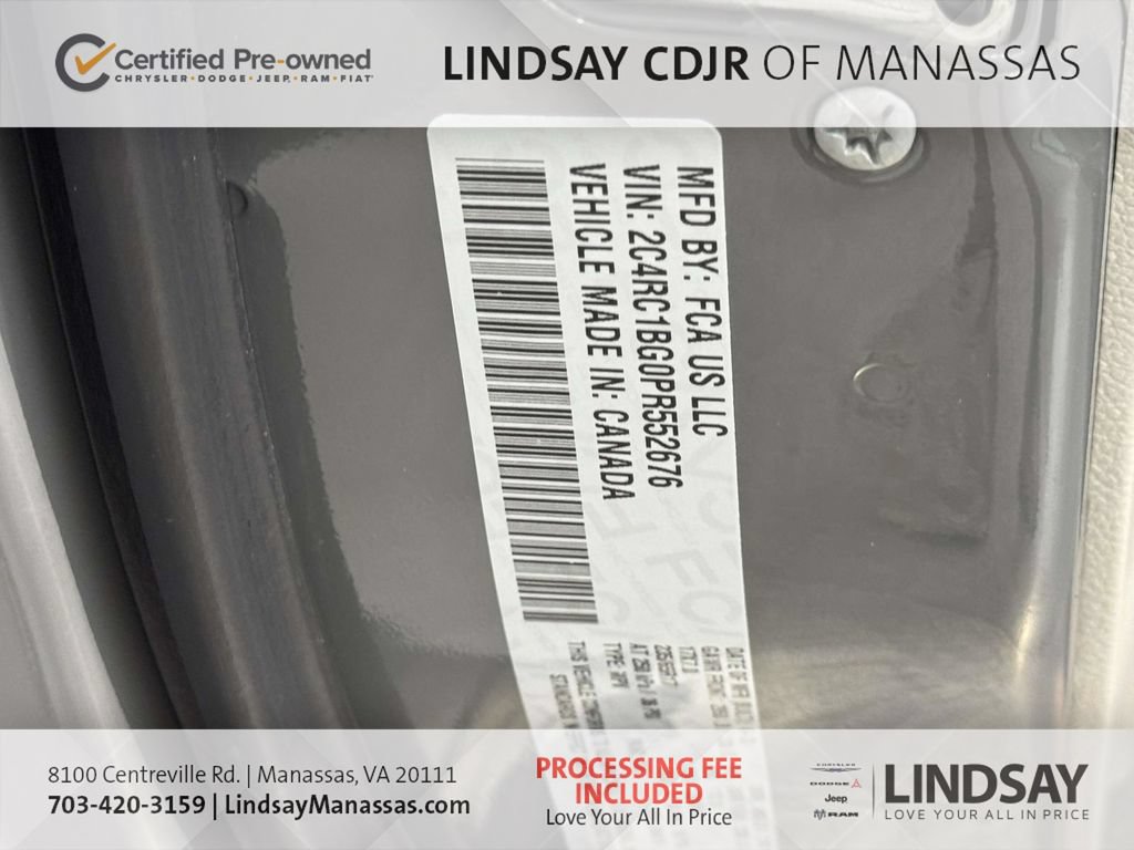Certified 2023 Chrysler Pacifica Touring-L FWD image 32