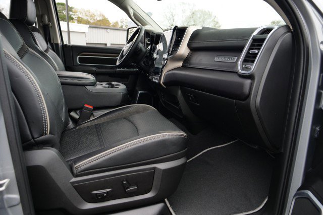 Used 2024 RAM 5500 Laramie image 47