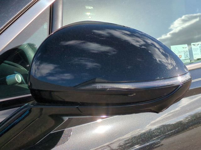 Certified 2025 Genesis GV70 2.5T w/ Sport Prestige Package image 11