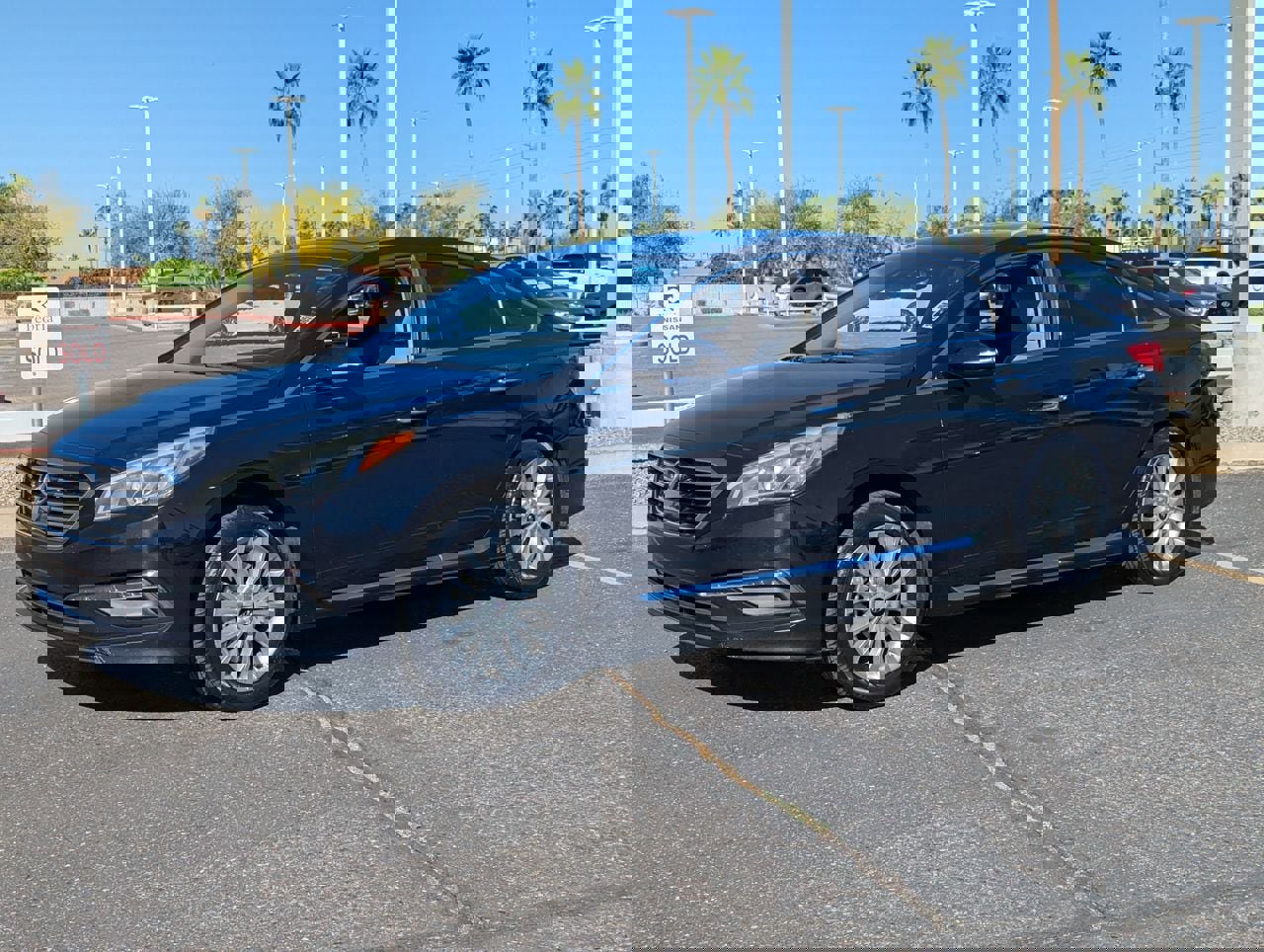 Used 2015 Hyundai Sonata Limited w/ Option Group 06 image 2